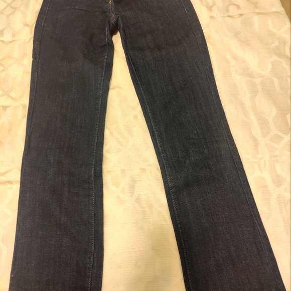 Jeans - Picture 1 of 3